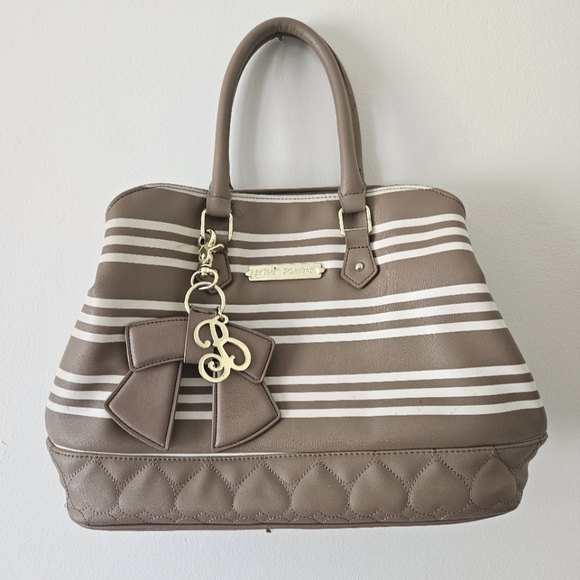 Betsey Johnson Handbags - Betsey johnson bag